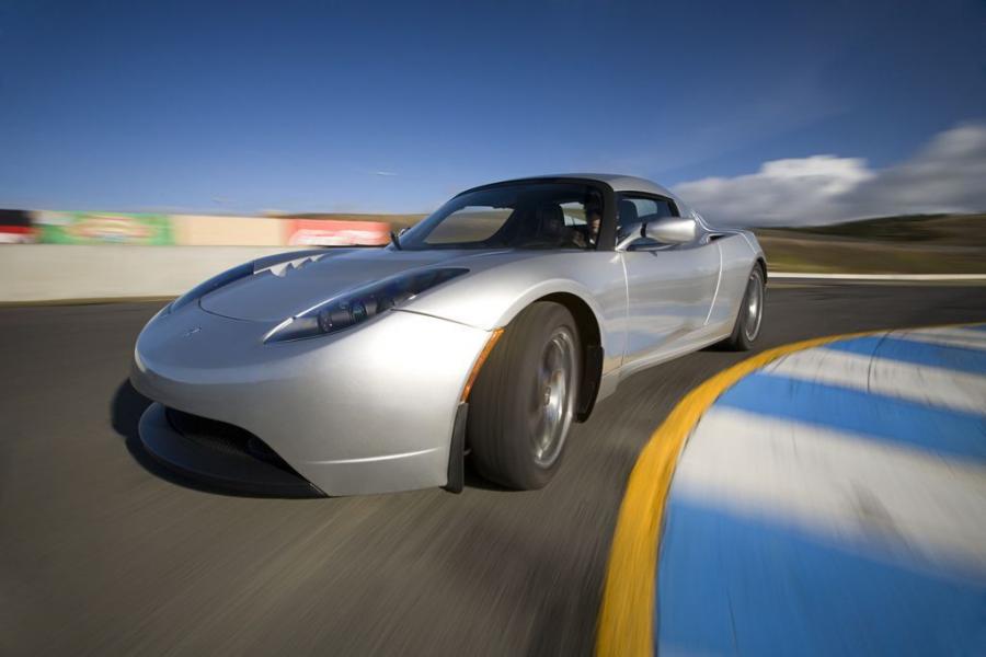  Tesla Roadster 2009 года  (фото 2 из 10)
